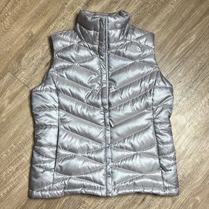 The North Face 550 Women Fall/Winter Vest (M/M)